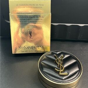 Yves Saint Laurent Black & Gold Quilted Logo Cushion Compact Foundation #10